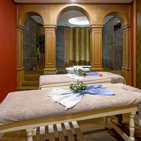 Stella Elite & - Adults Only Sidé