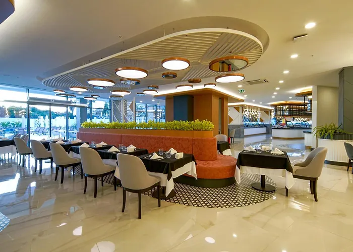 ホテル Stella Elite & 16 (adults Only) 5*